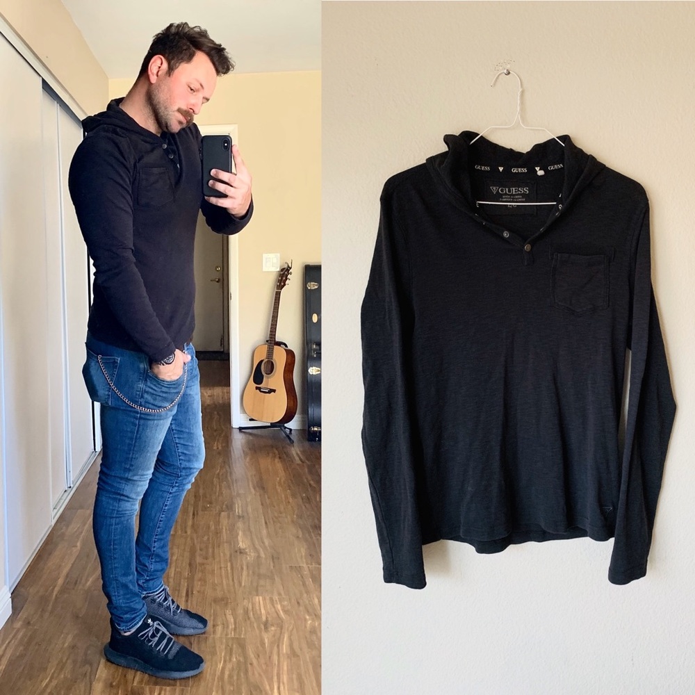 • Guess Henley Hoodie •